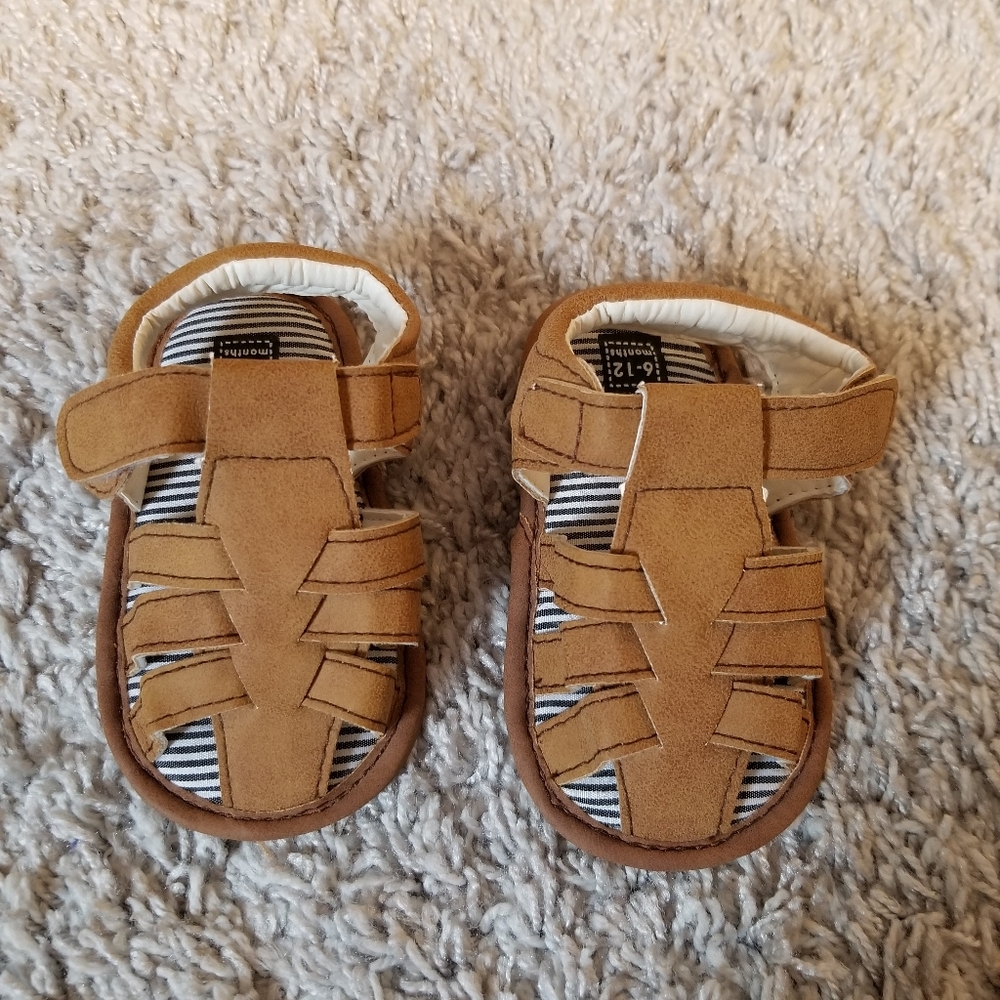 Cute, secure sandals for baby